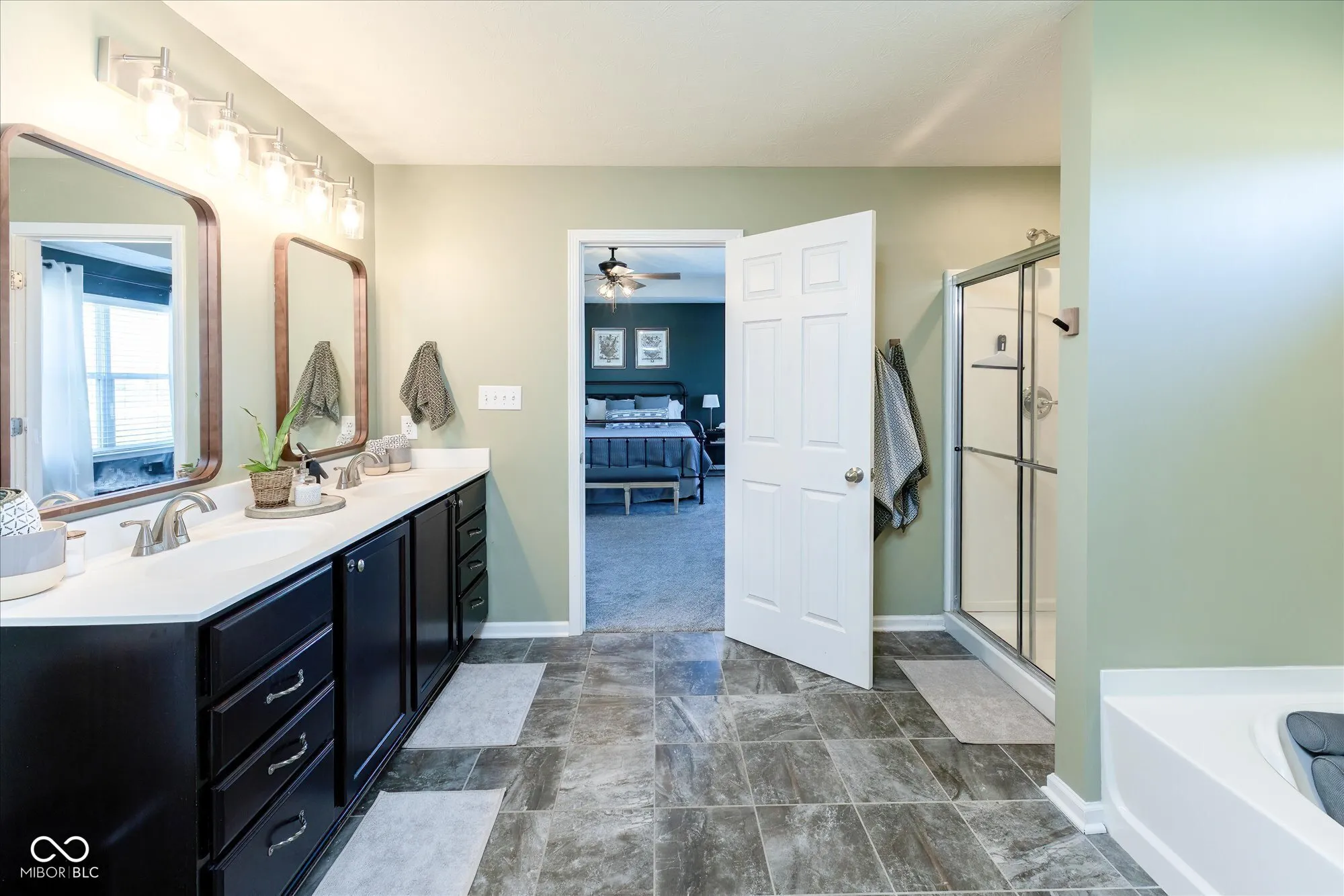 Noblesville, Indiana 46062, United States, 4 Bedrooms Bedrooms, ,3 BathroomsBathrooms,Residential,Active,95248