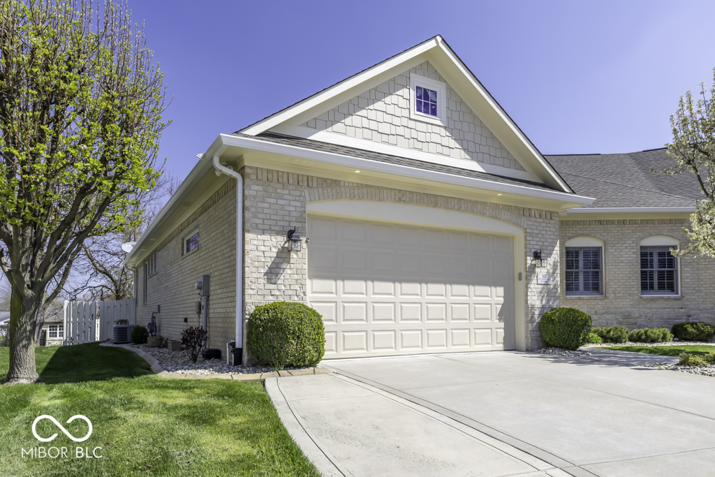 537 Weyworth Place