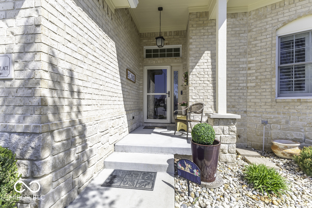 537 Weyworth Place