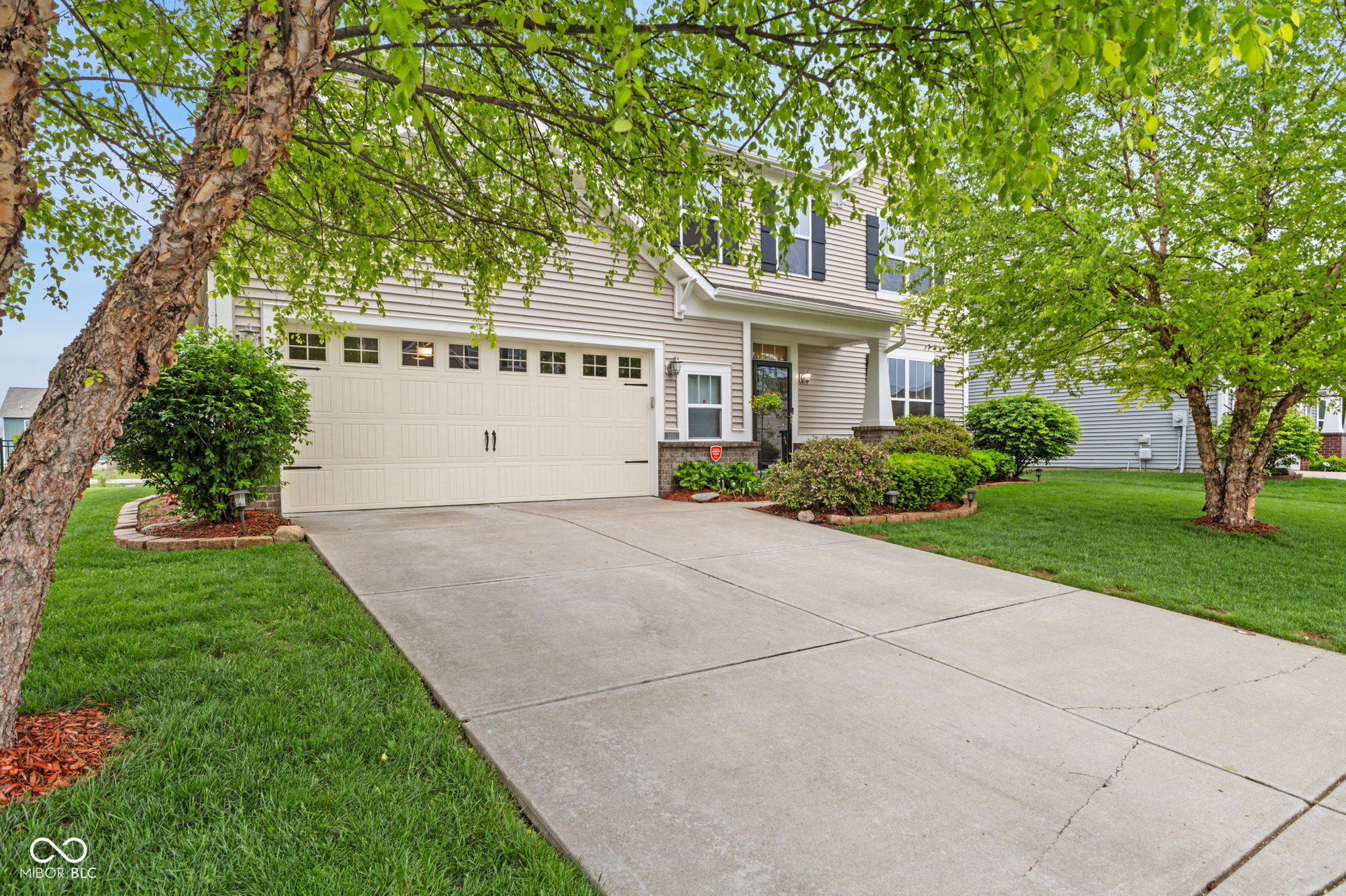 1233 Old Vines Trail