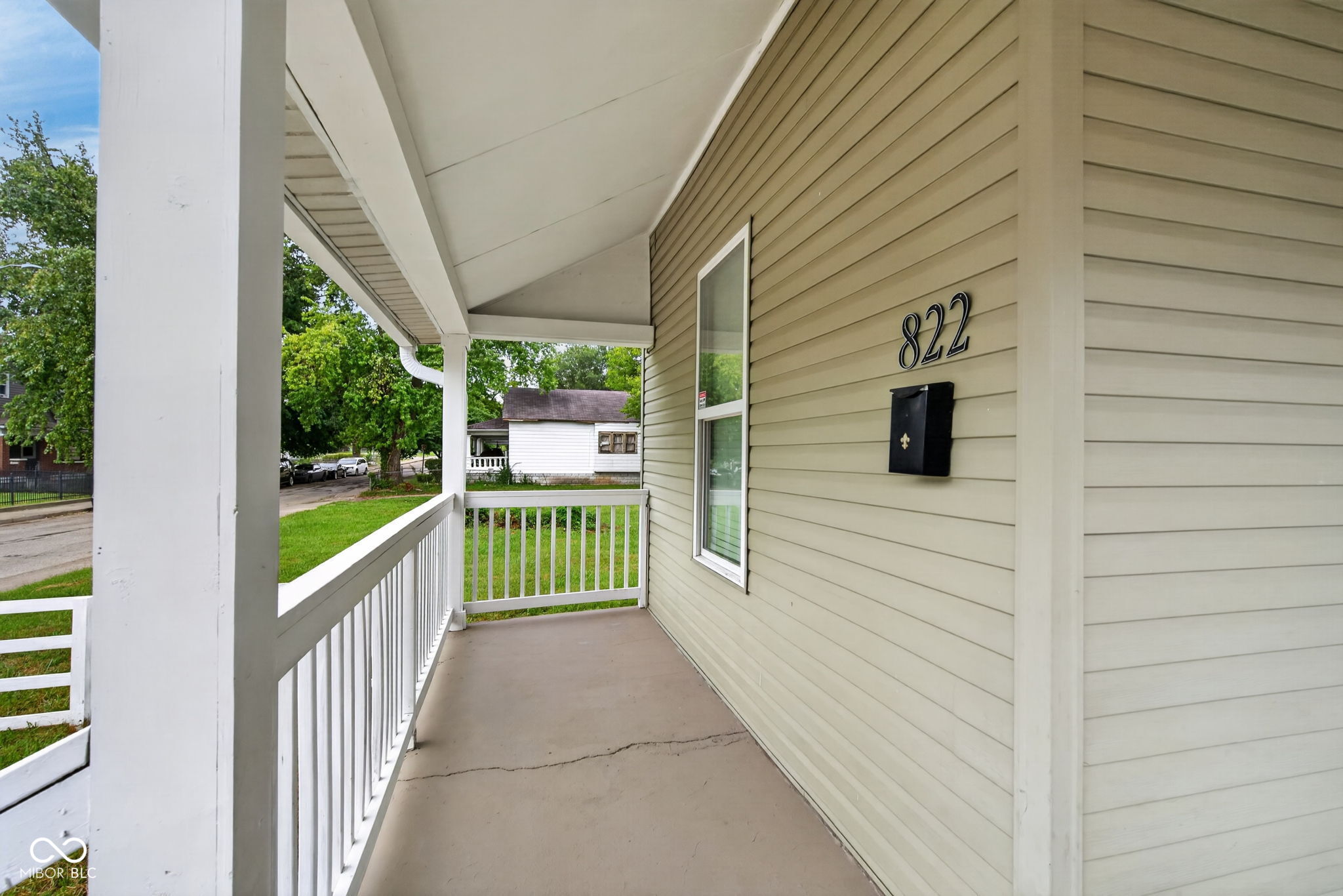 822 W 28th Street