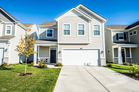 Photo of 6024 Medina Spirit Drive, Indianapolis, IN 46237 (MLS # 22073318)