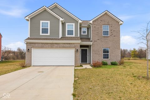 Photo of 10317 Caprock Canyon Drive, Indianapolis, IN 46229 (MLS # 22088107)
