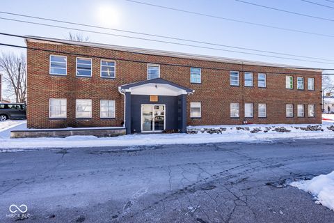 102 S 9th Avenue Beech Grove IN 46107