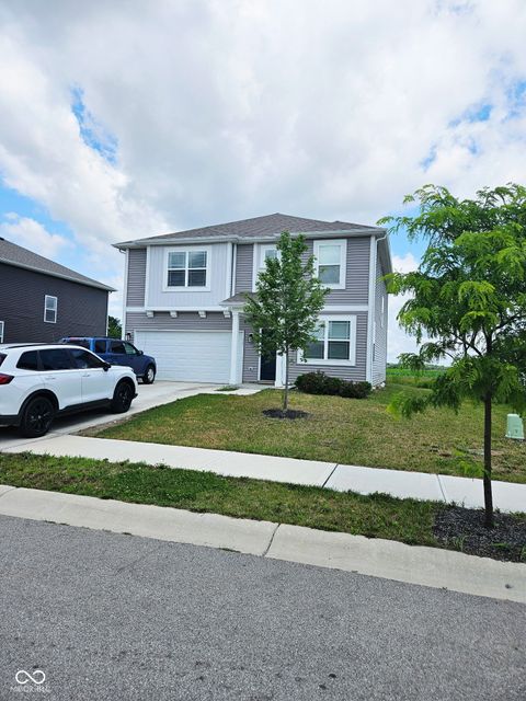 Photo of 1932 Downey Lane, Greenfield, IN 46140 (MLS # 22087956)