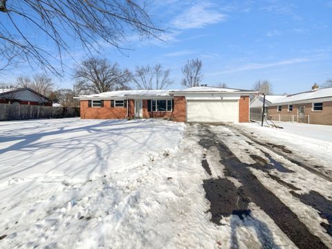 Photo of 8230 E 11th Street, Indianapolis, IN 46219 (MLS # 22083618)