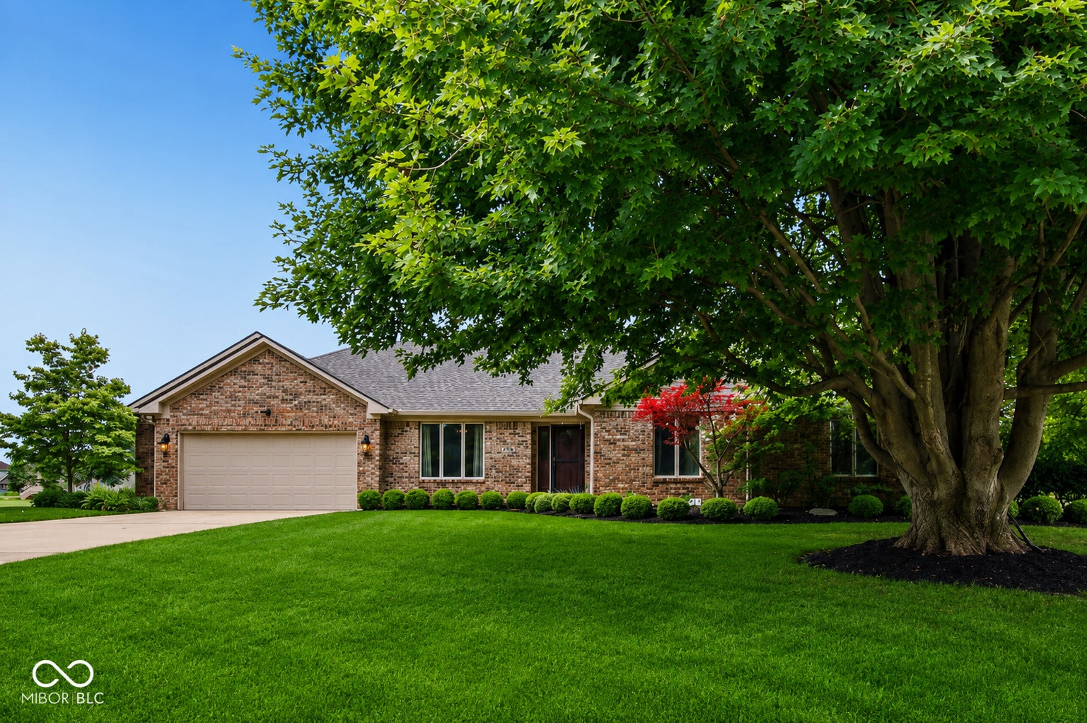 3746 Country Lane