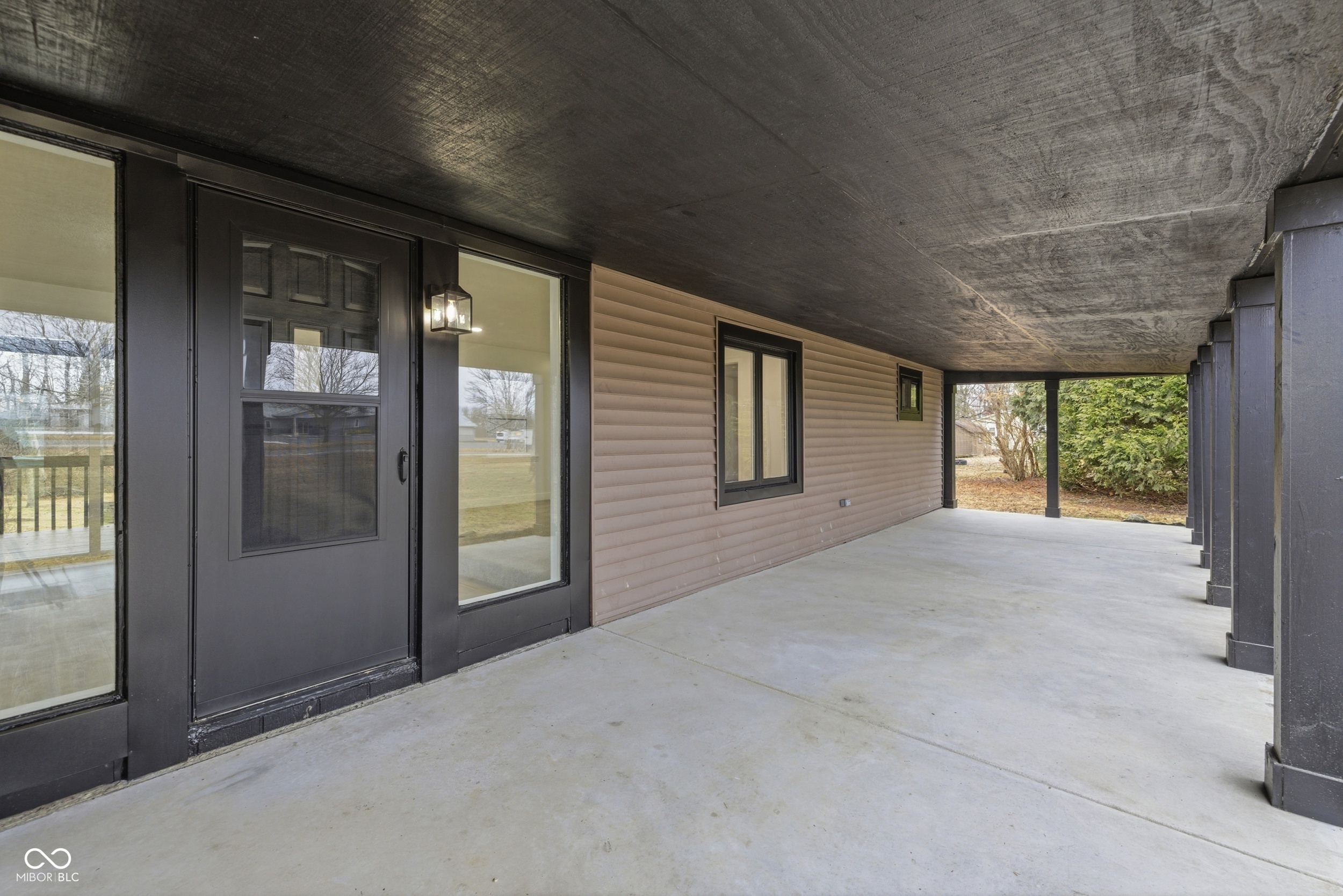 8187 S State Road 75