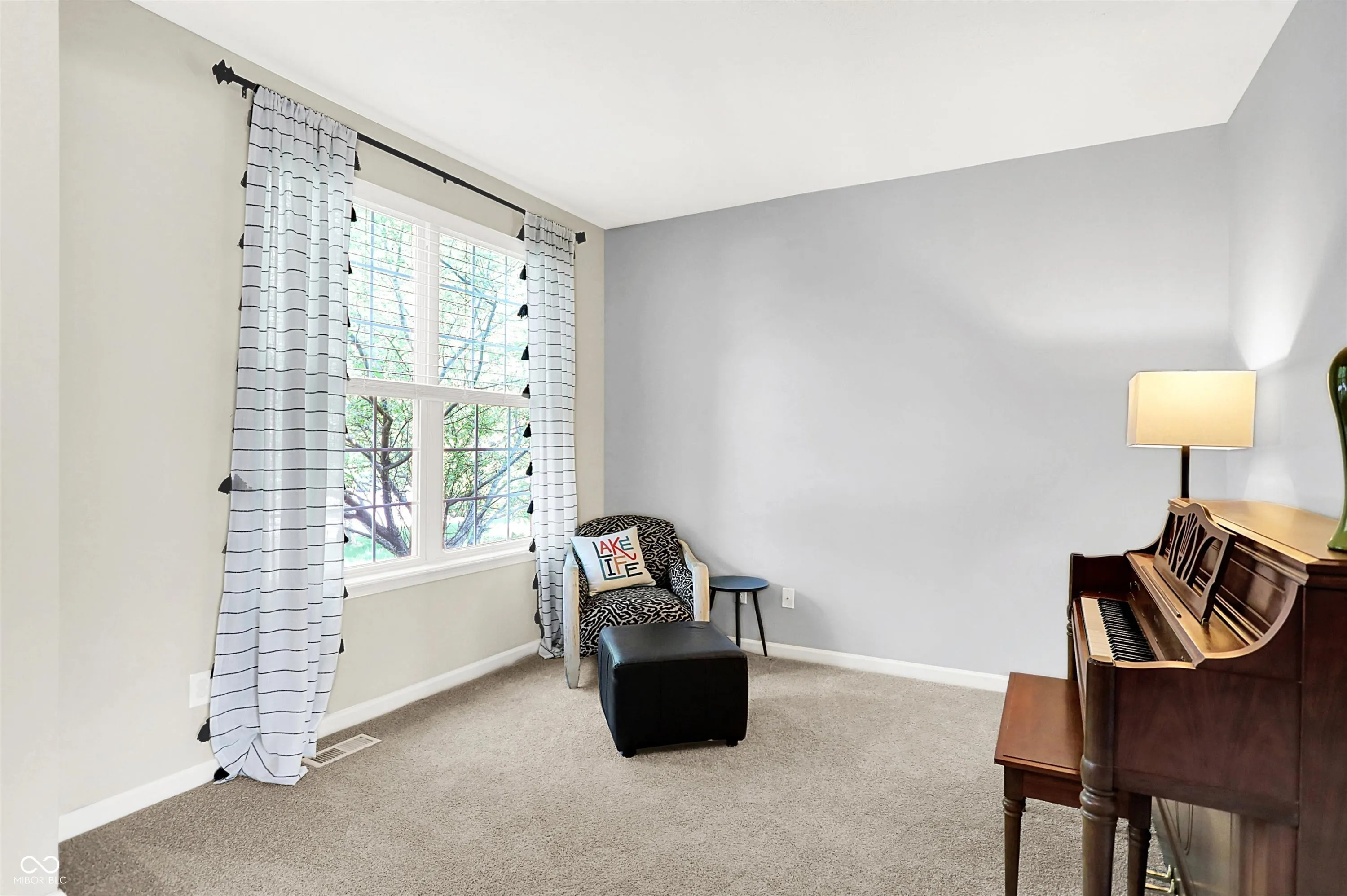 Fishers, Indiana 46037, United States, 5 Bedrooms Bedrooms, ,4 BathroomsBathrooms,Residential,Active,149194