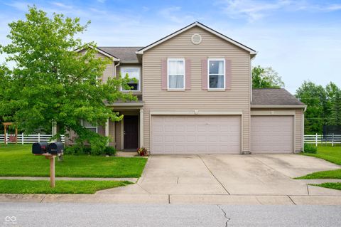 8211 Firefly Way Indianapolis IN 46259