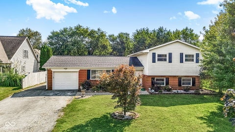 Photo of 6239 Hardegan Street, Indianapolis, IN 46227 (MLS # 22125479)