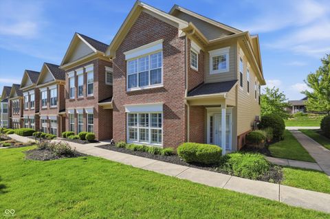 Photo of 1626 Lacebark Drive #UNIT F, Greenwood, IN 46143 (MLS # 22101687)