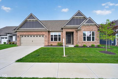 Photo of 20237 Willenhall Court, Westfield, IN 46074 (MLS # 22098540)
