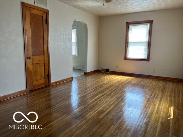 220 E 34th Street