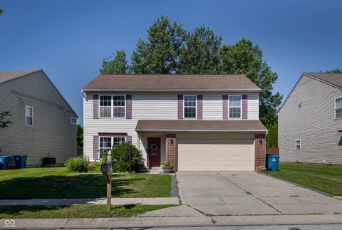 Photo of 15427 Outside Trail, Noblesville, IN 46060 (MLS # 22110372)