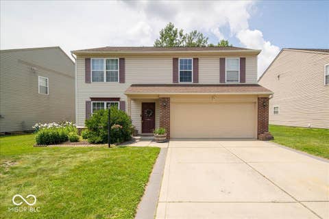 Photo of 15427 Outside Trail, Noblesville, IN 46060 (MLS # 22110372)