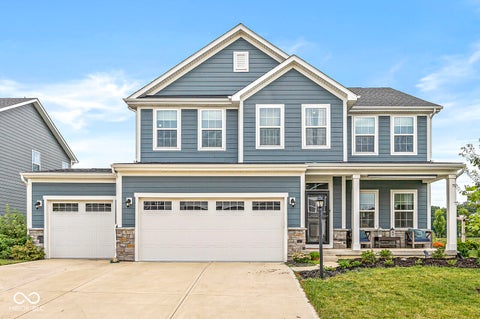 Photo of 16735 Ayshire DR, Fishers, IN 46037 (MLS # 22119036)