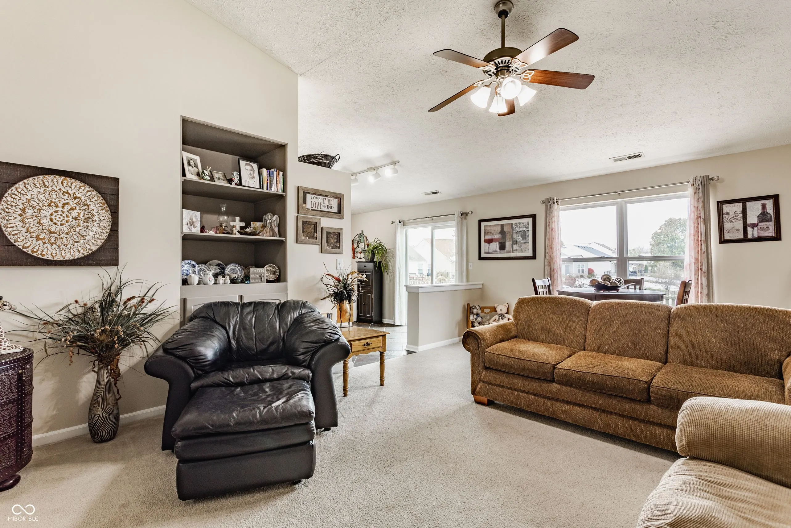 Indianapolis, Indiana 46221, United States, 3 Bedrooms Bedrooms, ,2 BathroomsBathrooms,Residential,Active,245225