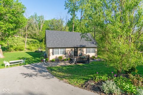 Photo of 23 Northview Drive, Danville, IN 46122 (MLS # 22099098)