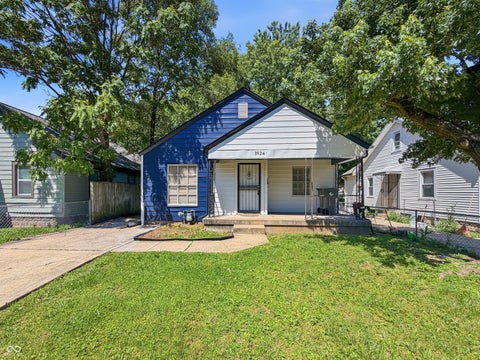 Photo of 3524 Brouse Avenue, Indianapolis, IN 46218 (MLS # 22106541)