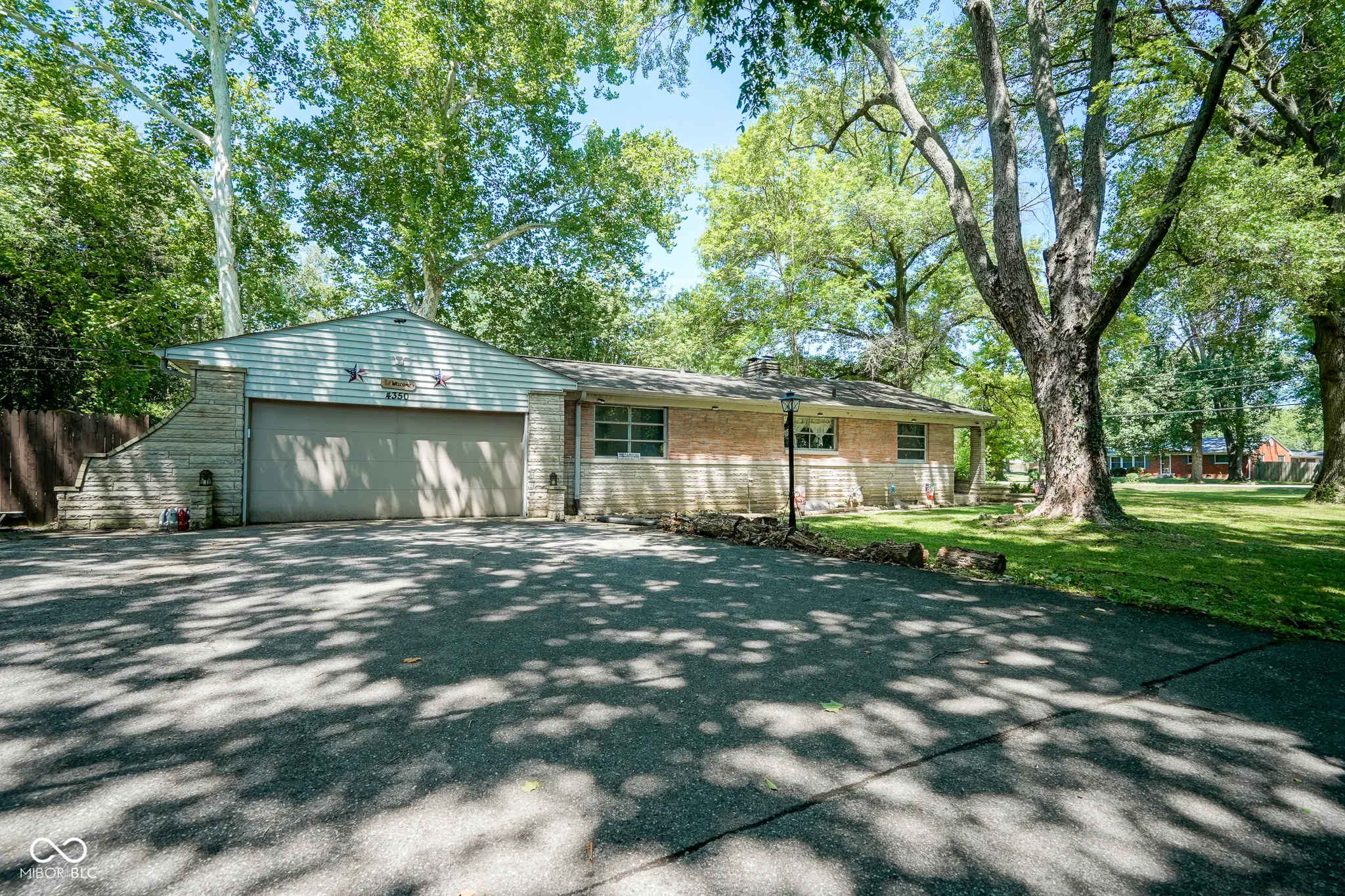 Indianapolis, Indiana 46228, United States, 3 Bedrooms Bedrooms, ,2 BathroomsBathrooms,Residential,Pending,53764