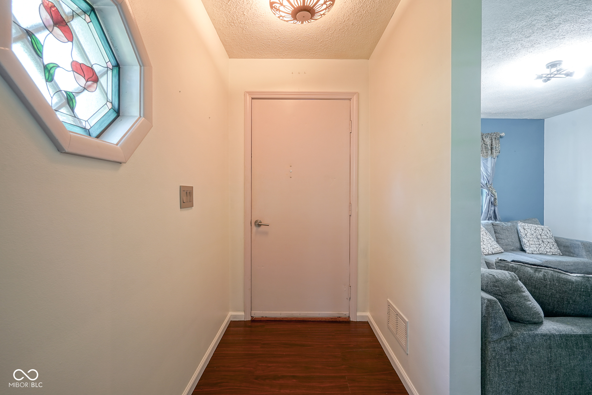 Indianapolis, Indiana 46228, United States, 3 Bedrooms Bedrooms, ,2 BathroomsBathrooms,Residential,Pending,53764