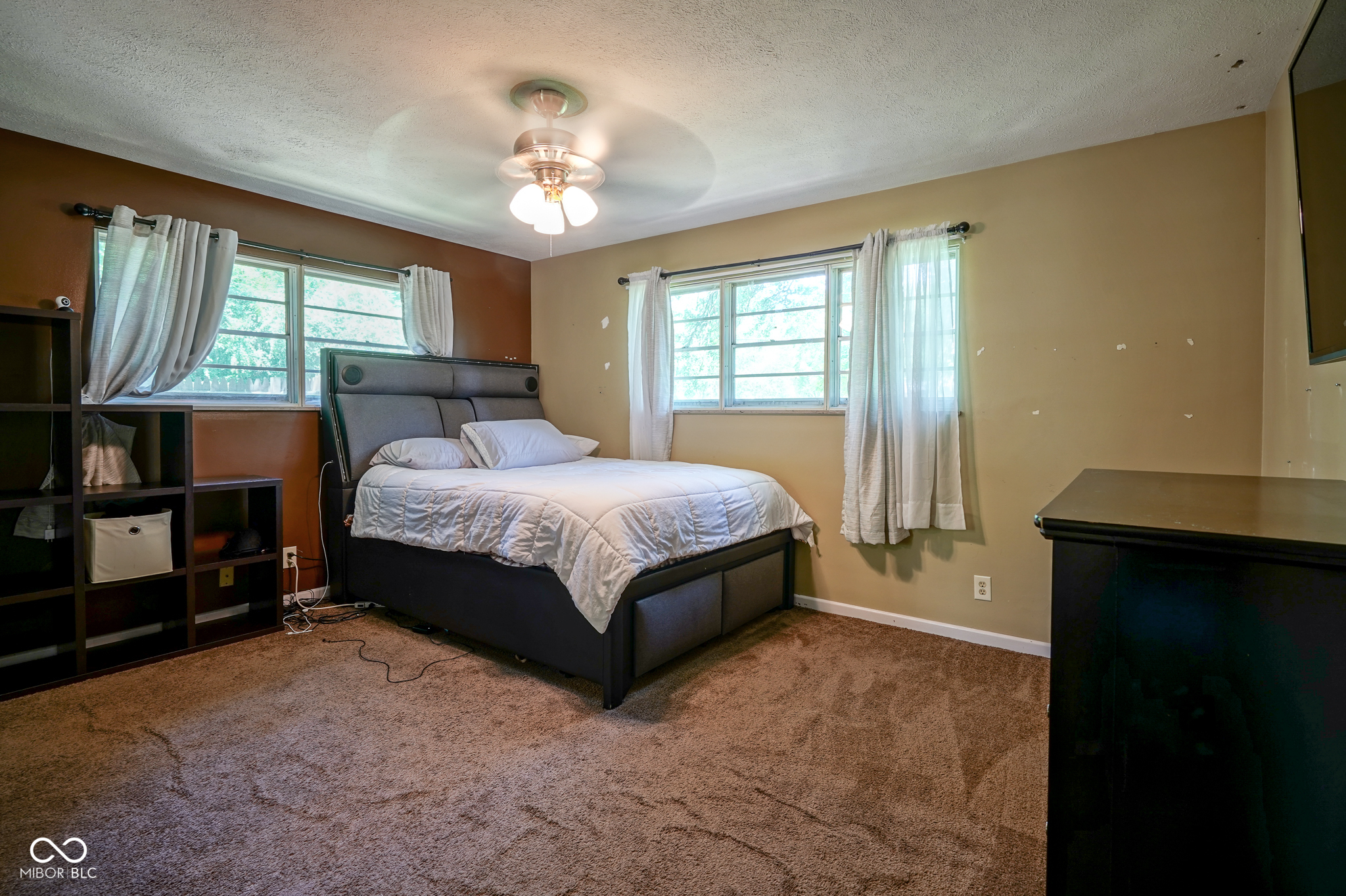 Indianapolis, Indiana 46228, United States, 3 Bedrooms Bedrooms, ,2 BathroomsBathrooms,Residential,Pending,53764