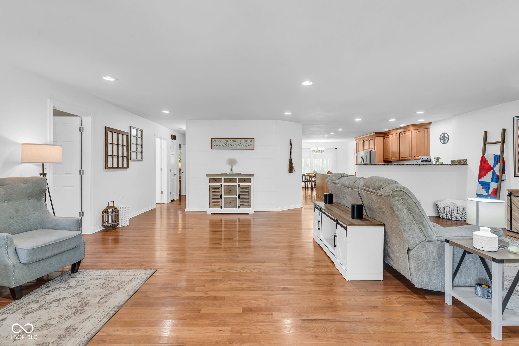 6784 E County Road 100 S