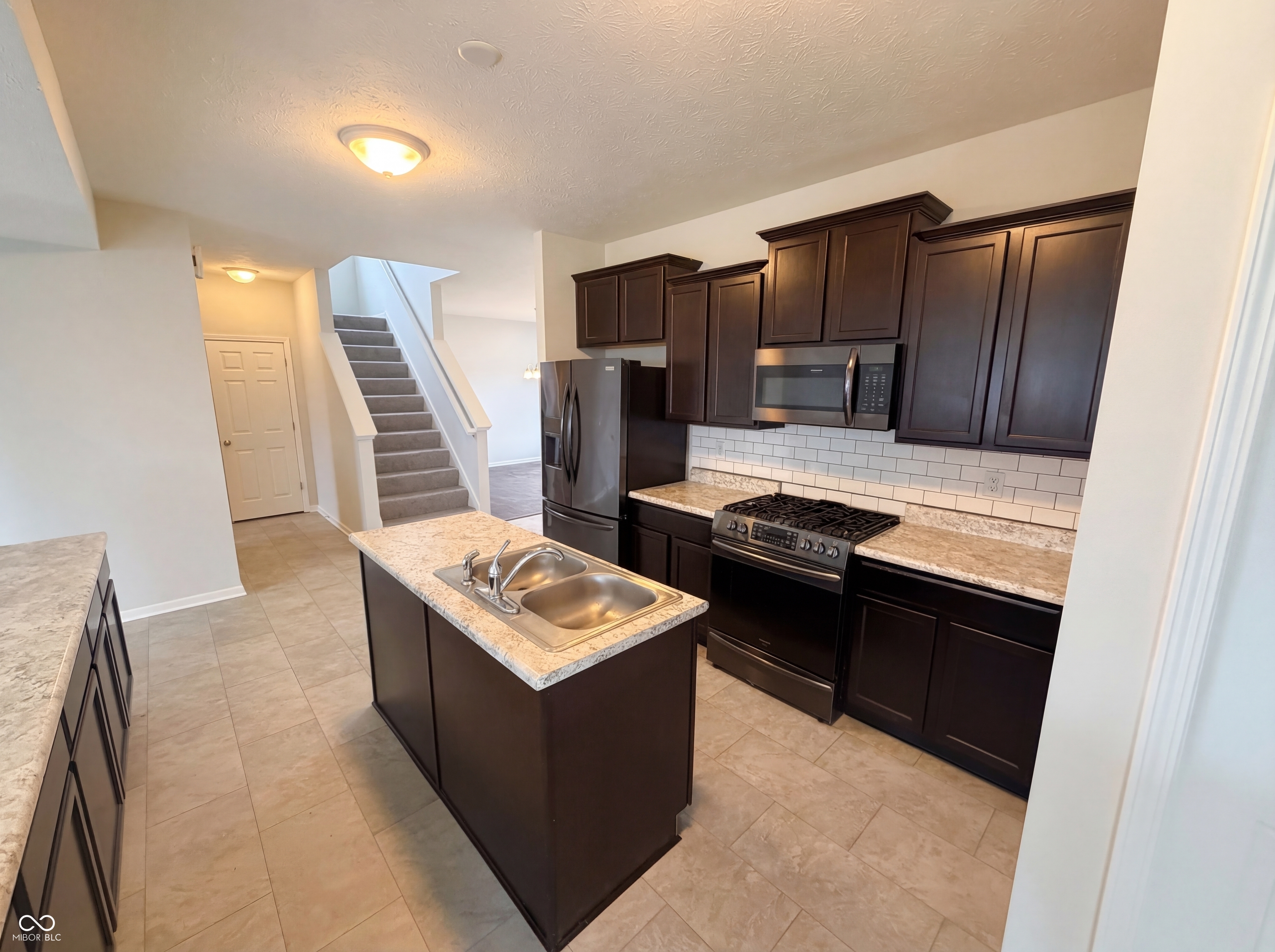 8095 Brookville Way