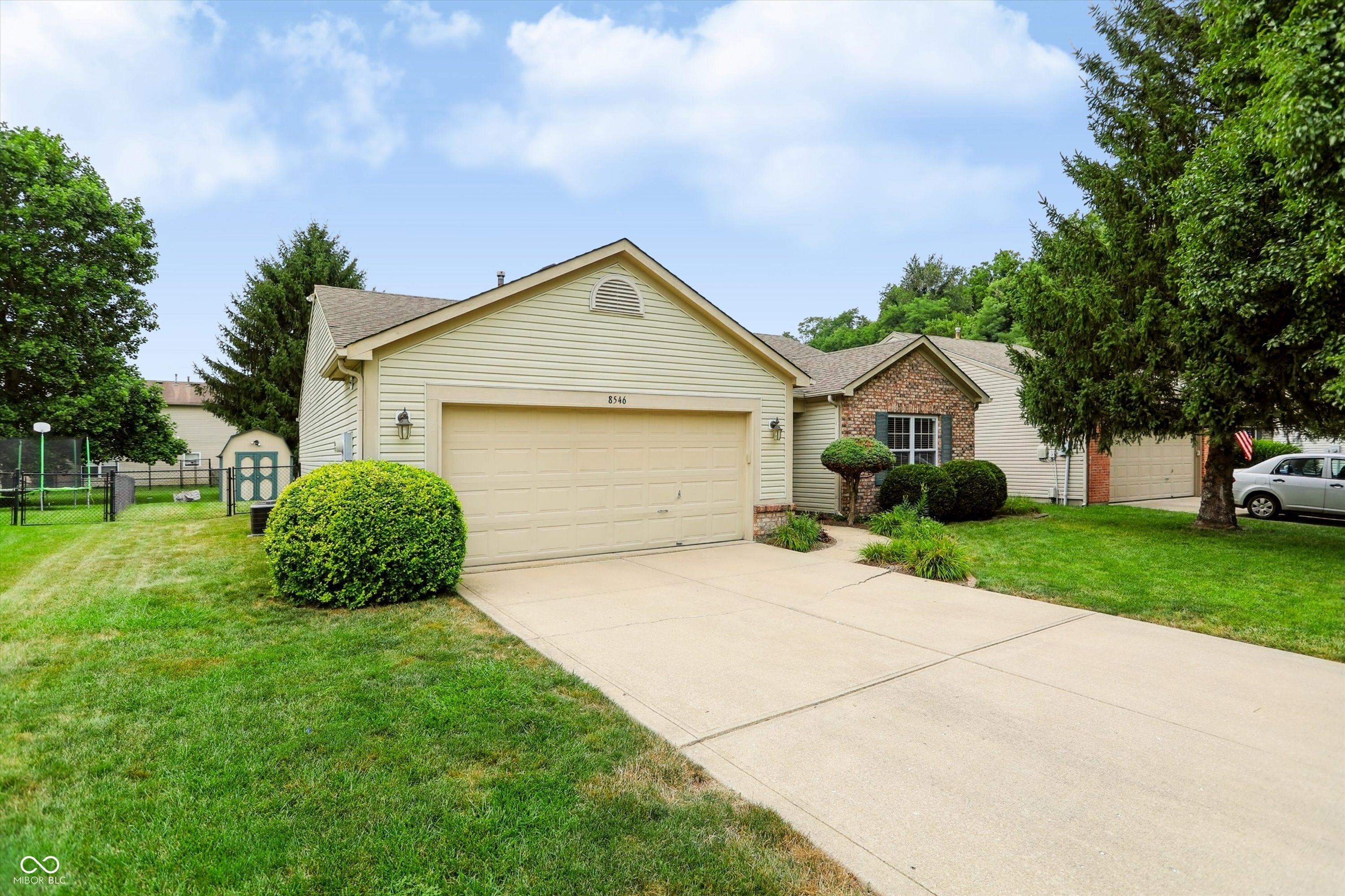 8546 Smithfield Lane