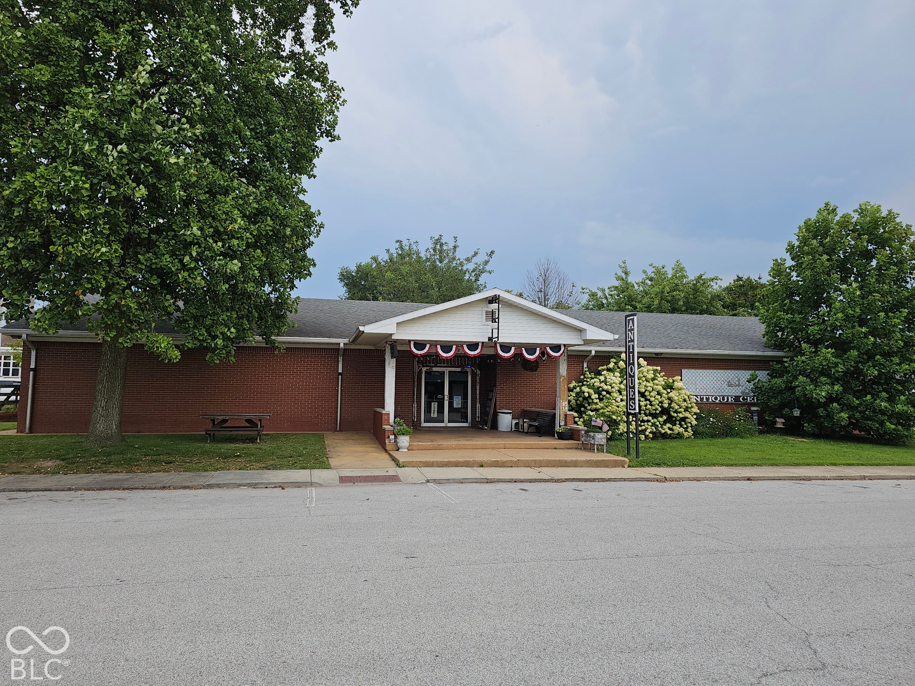 108 W Madison St, Kirklin, IN 46050