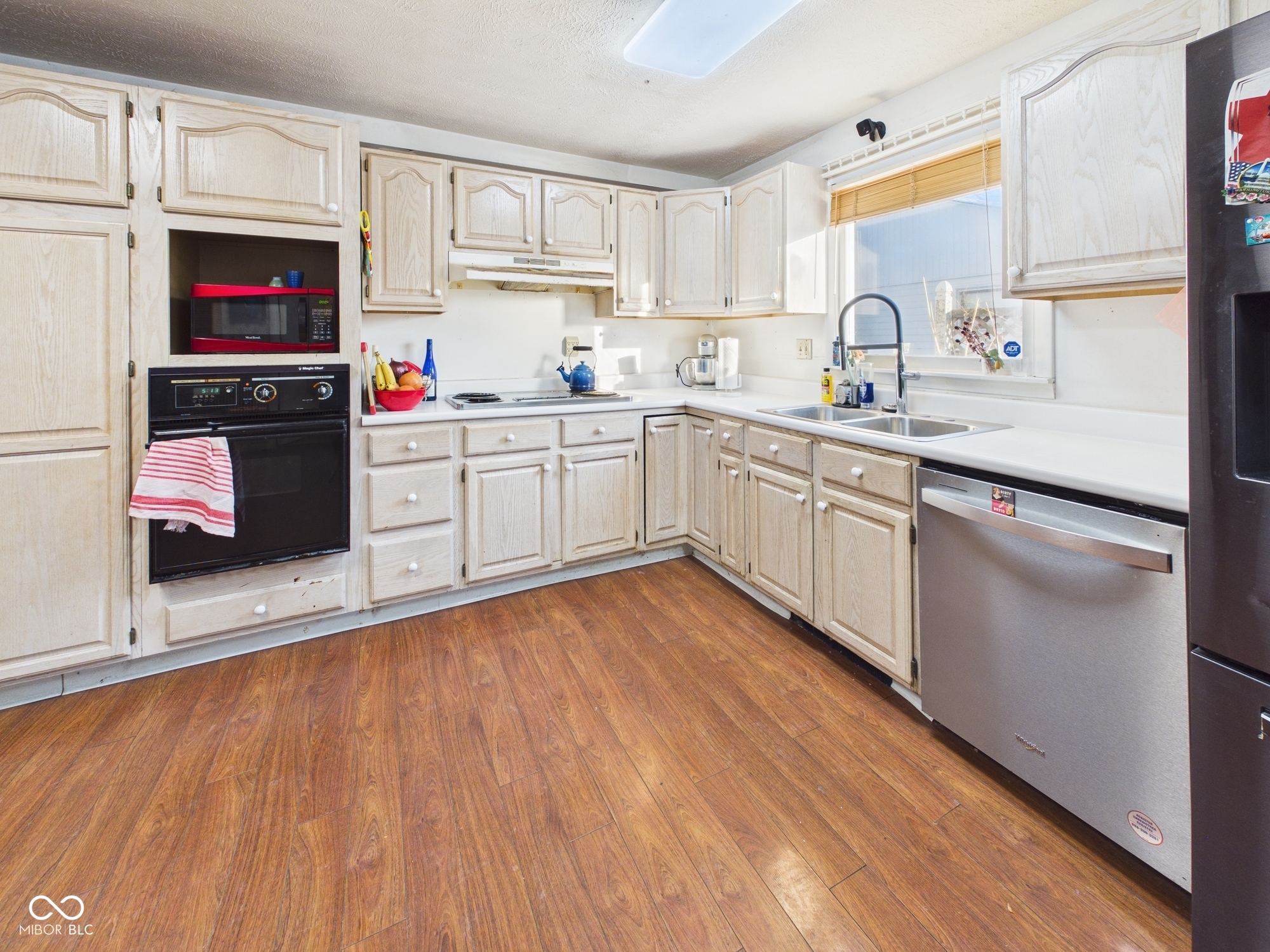 201 N Greenbriar Road