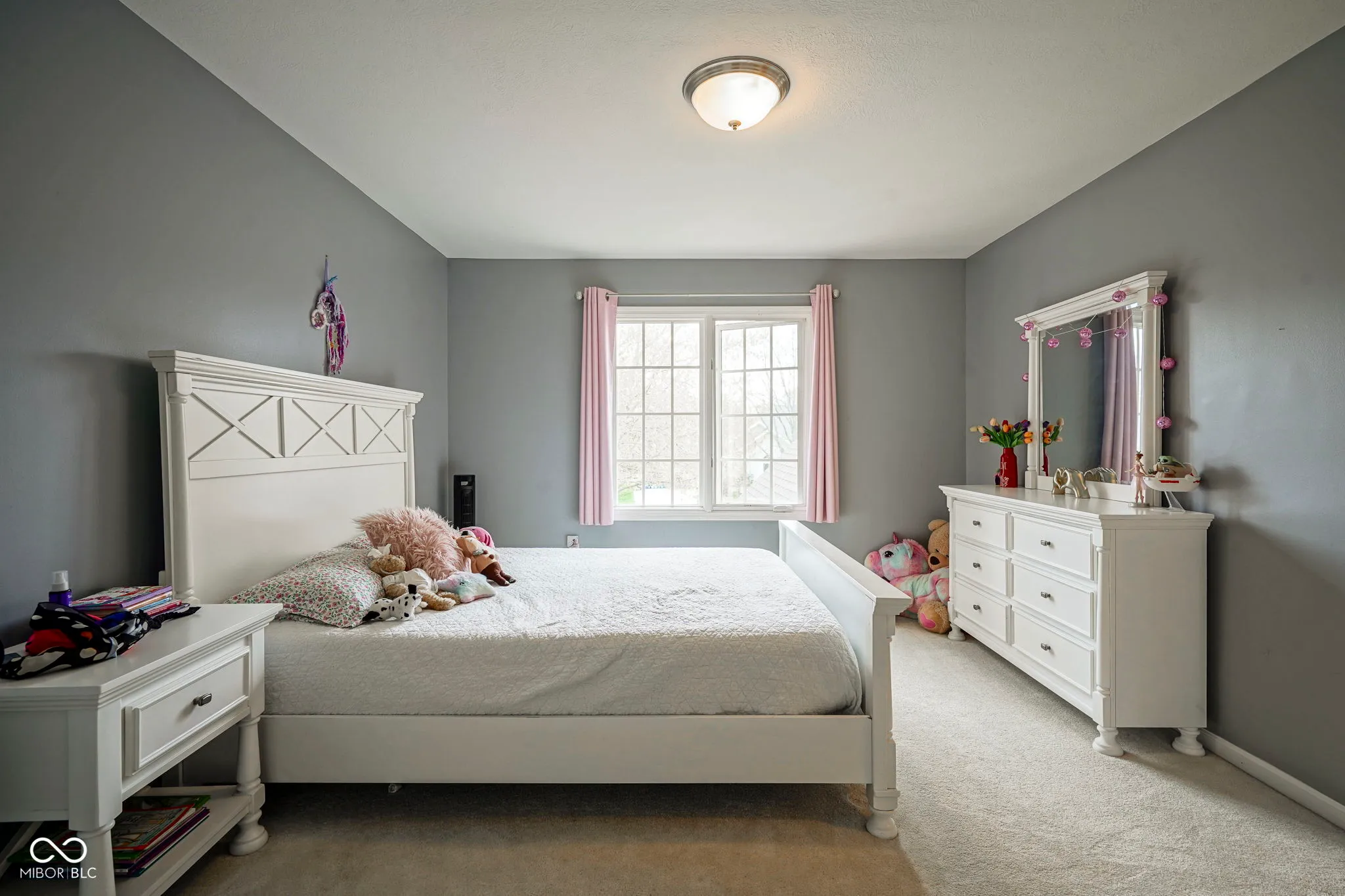 Carmel, Indiana 46032, United States, 4 Bedrooms Bedrooms, ,4 BathroomsBathrooms,Residential,Pending,115950