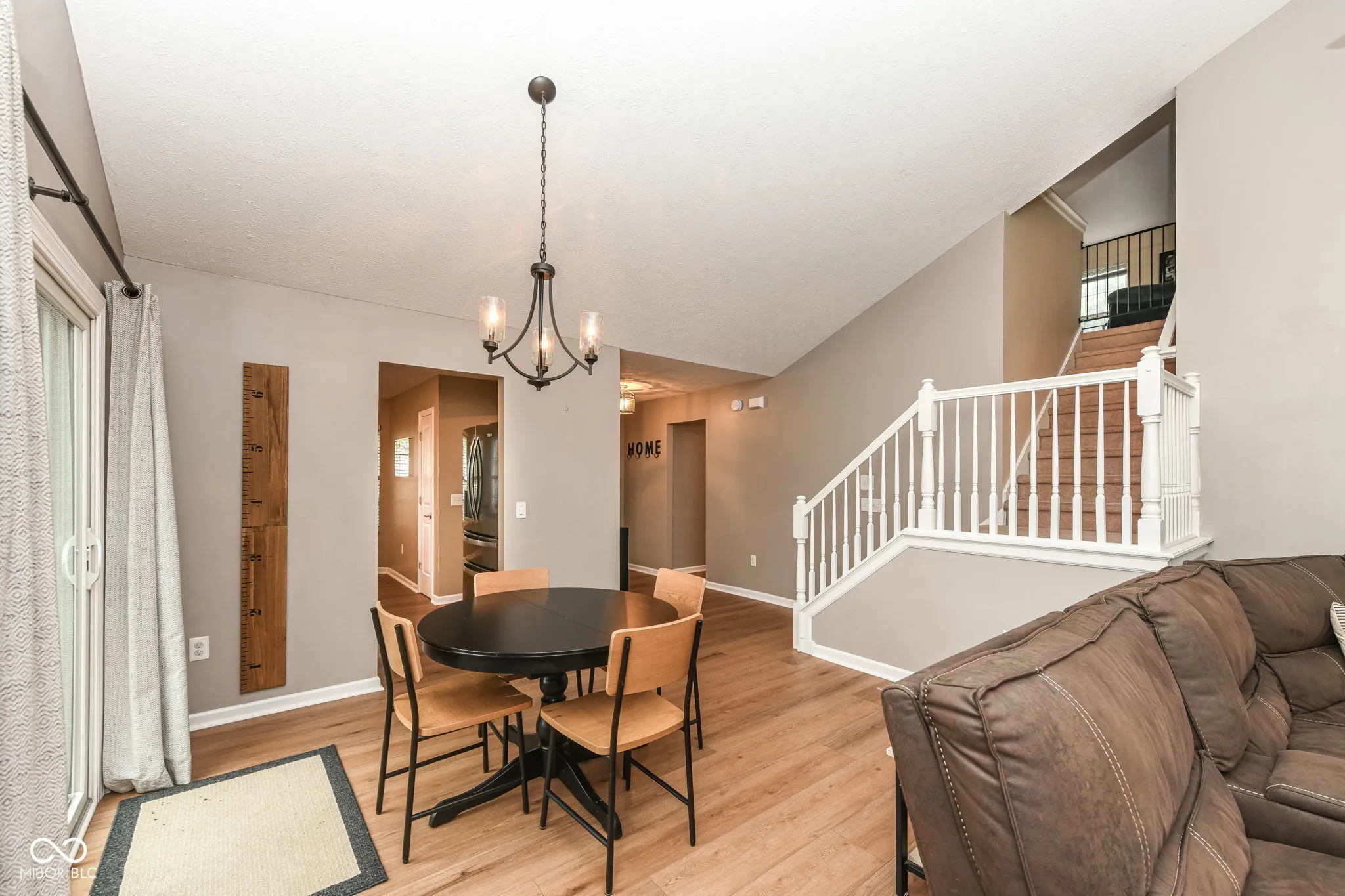 Fishers, Indiana 46038, United States, 3 Bedrooms Bedrooms, ,2 BathroomsBathrooms,Residential,Pending,215927