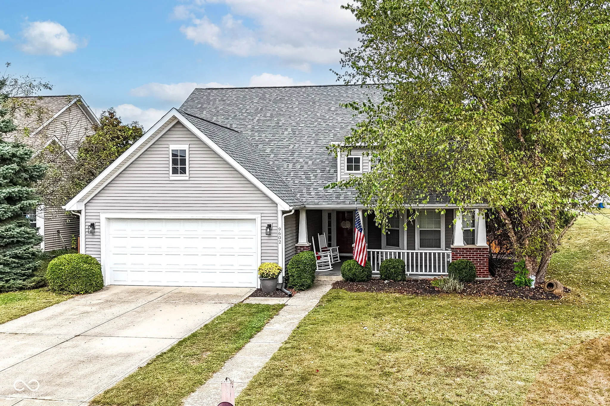 Fishers, Indiana 46038, United States, 3 Bedrooms Bedrooms, ,2 BathroomsBathrooms,Residential,Pending,215927