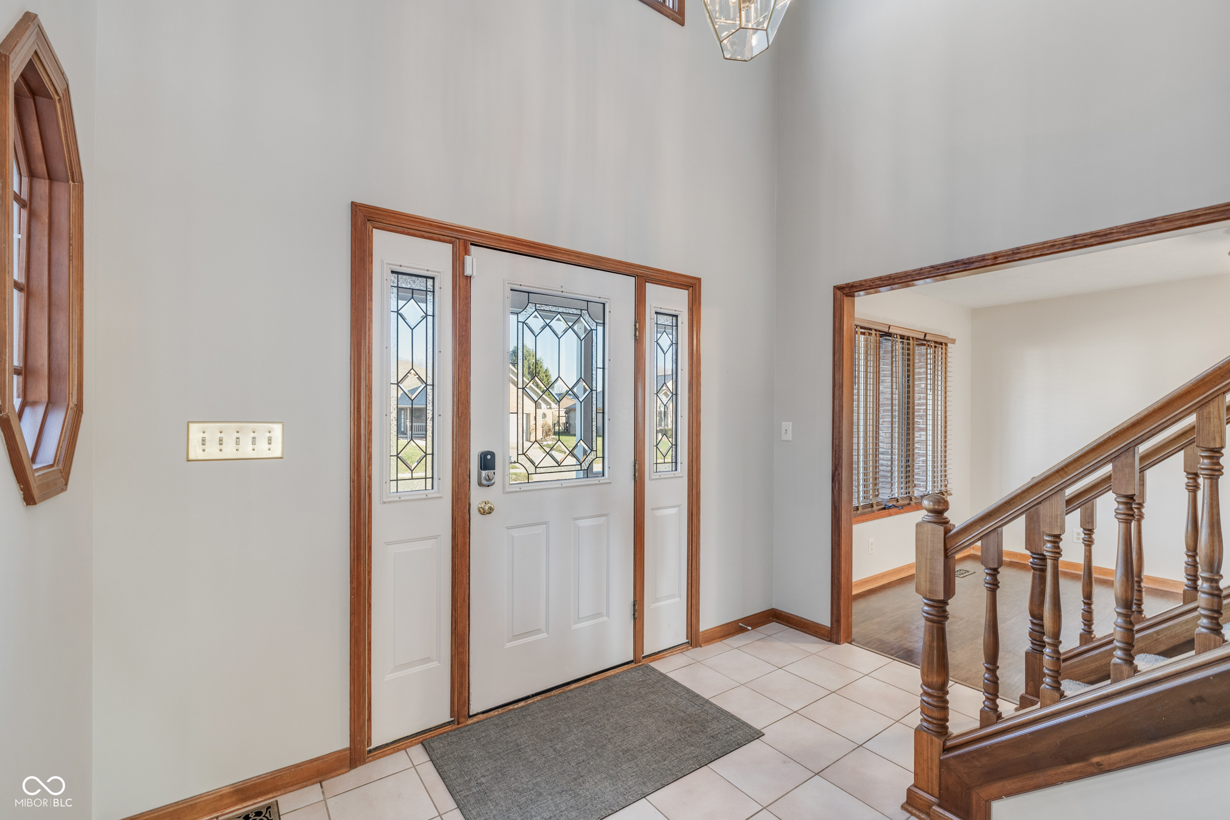 403 Southcreek Drive N