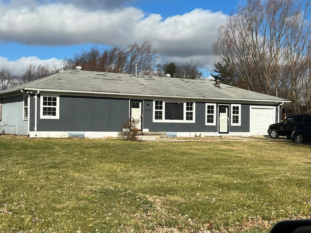 3744 W 97th Street