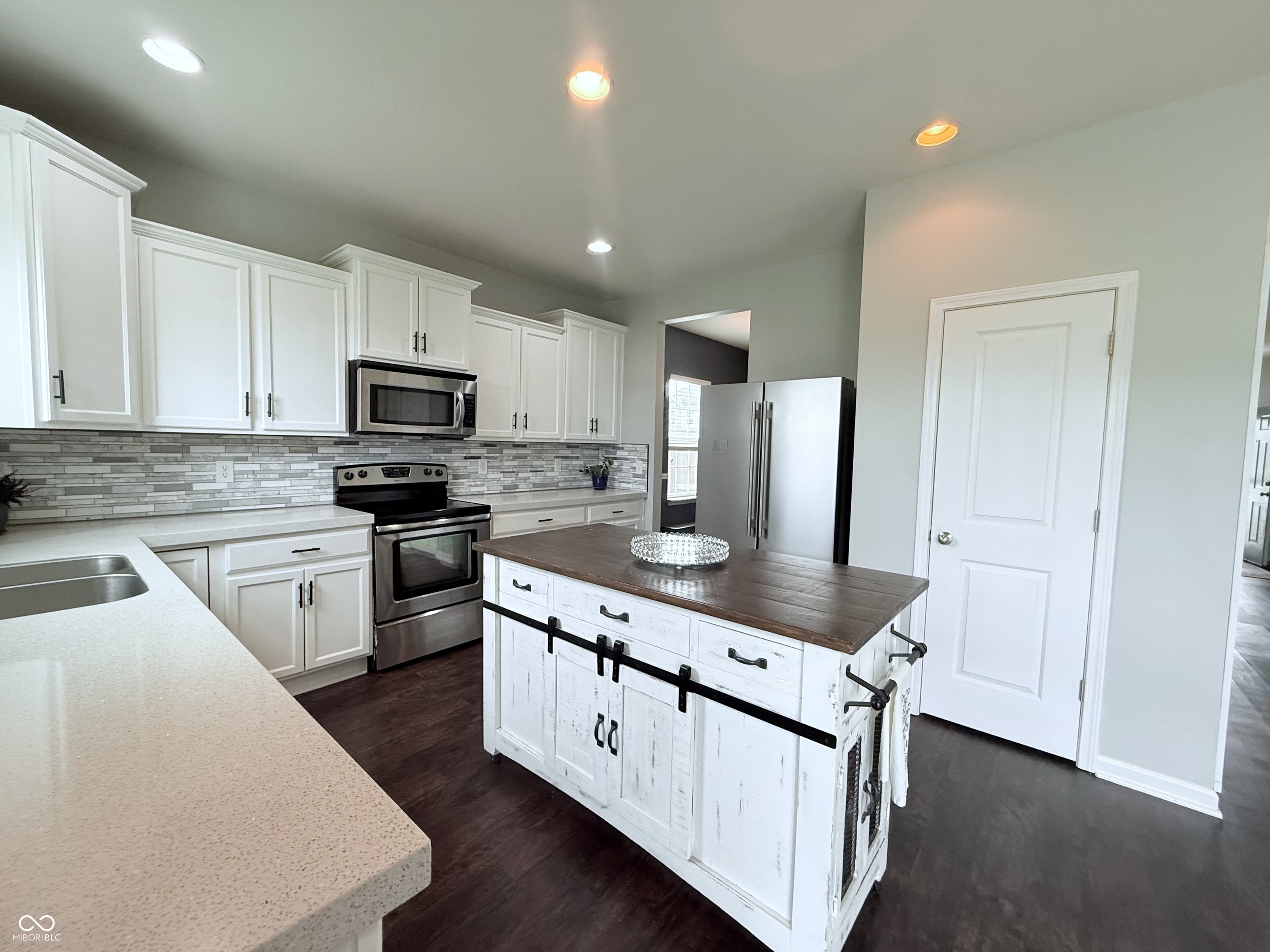 2337 Hanover Road