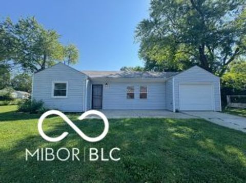 Photo of 2155 N Catherwood Avenue, Indianapolis, IN 46219 (MLS # 22089997)