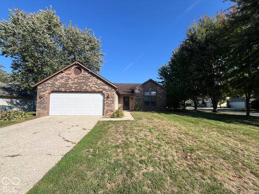 5925 DUNMORE DR, INDIANAPOLIS, IN 46254 - Image accf4aef104ad783de79b02d963a01bf/1897457638