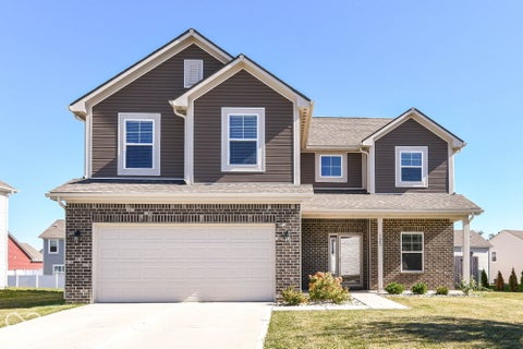Photo of 1643 N Sailboat Drive, Greenfield, IN 46140 (MLS # 22130251)