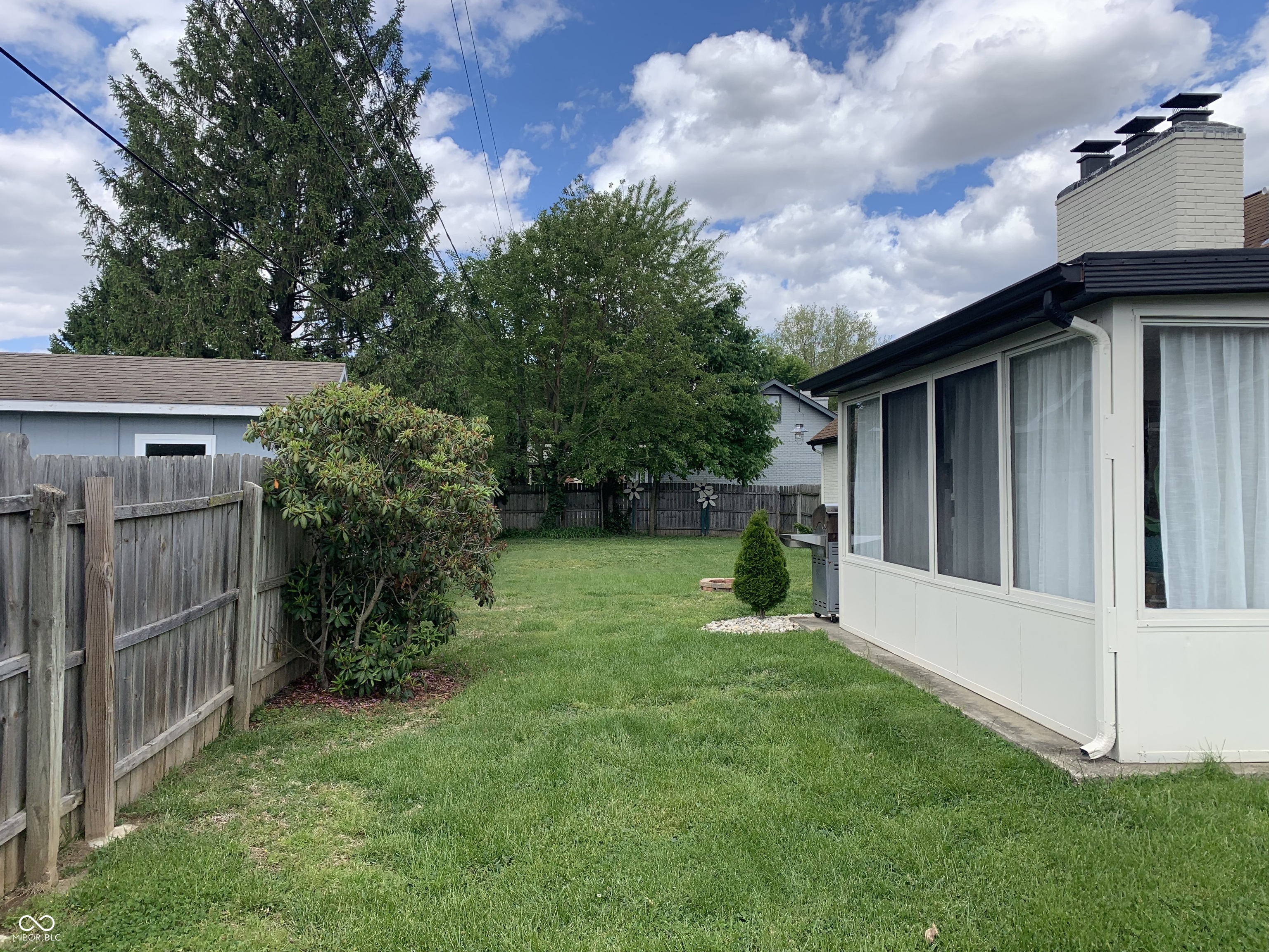 595 Lasher Drive