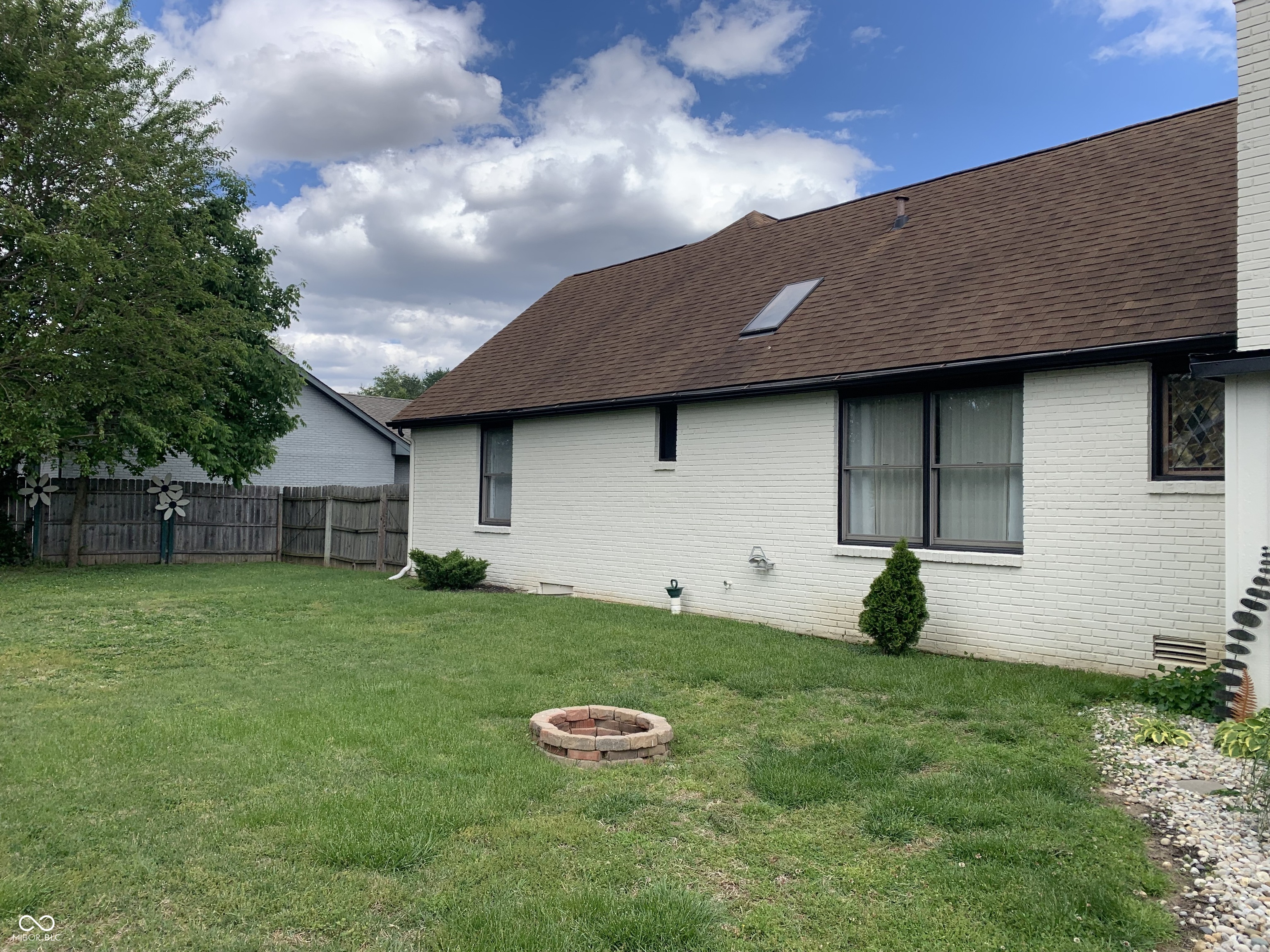 595 Lasher Drive
