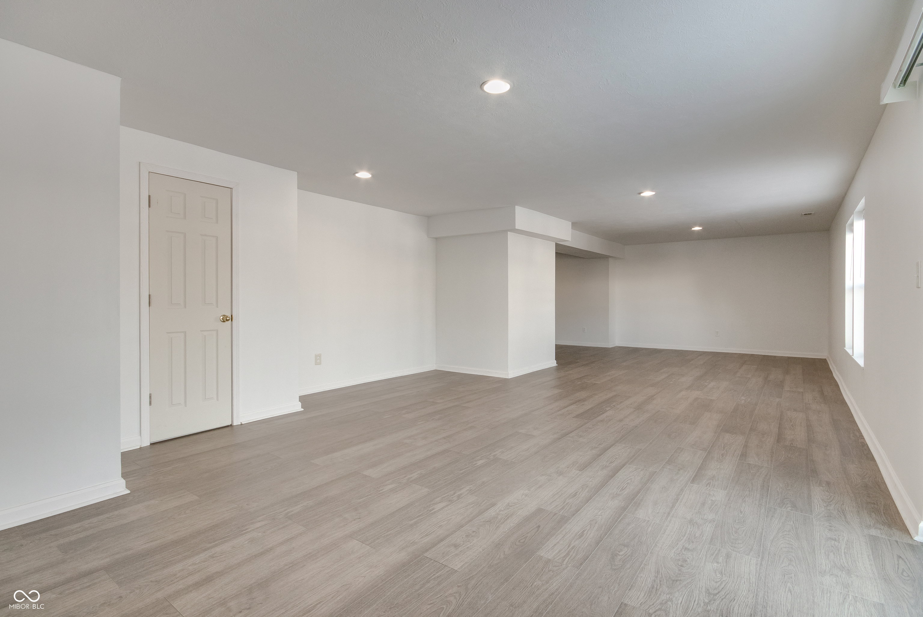 11800 Sand Creek Boulevard