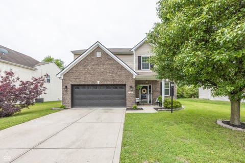Photo of 5142 Choctaw Ridge Drive, Indianapolis, IN 46239 (MLS # 22104897)