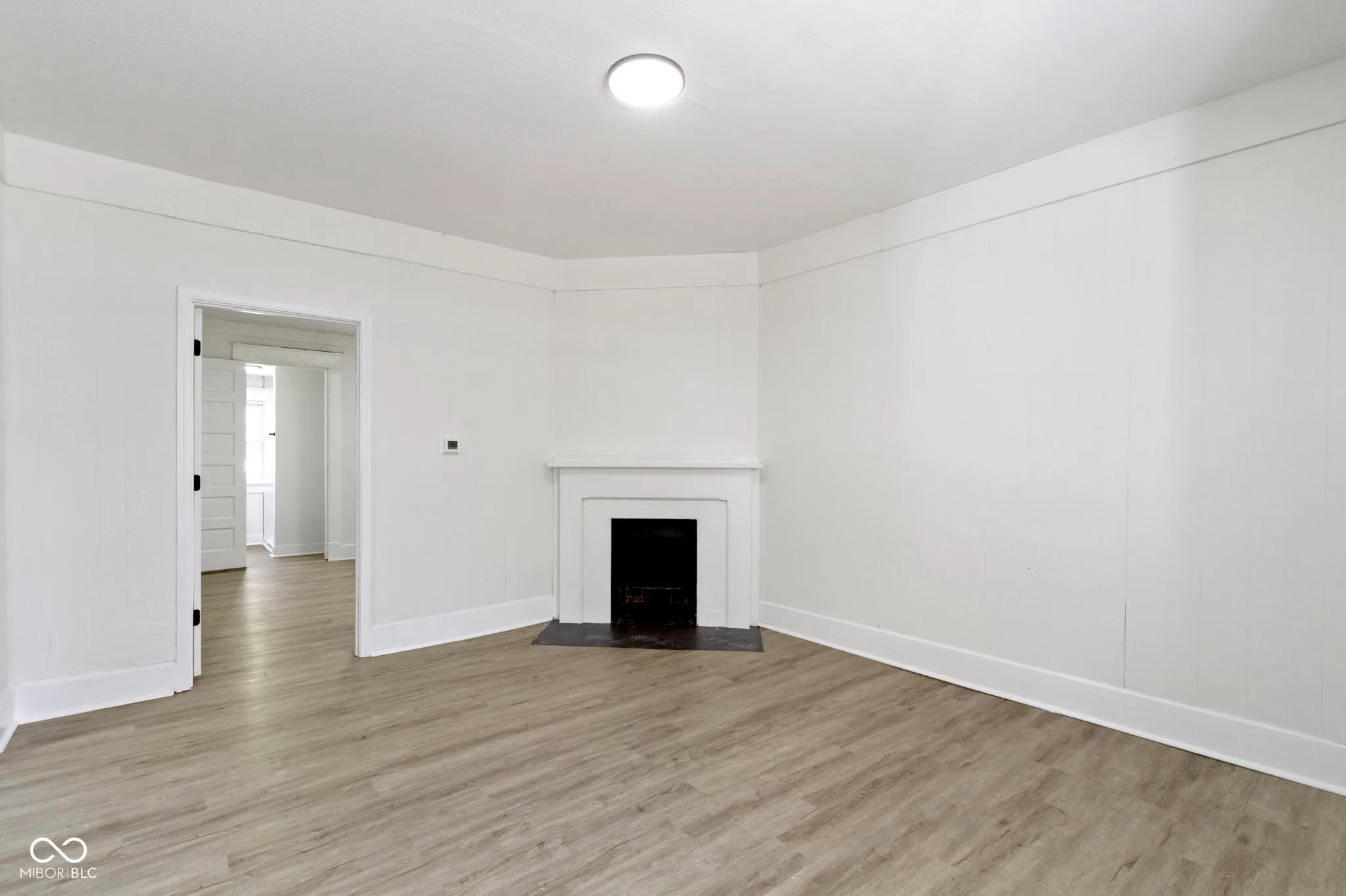 Indianapolis, Indiana 46205, United States, ,Residential,Pending,122289