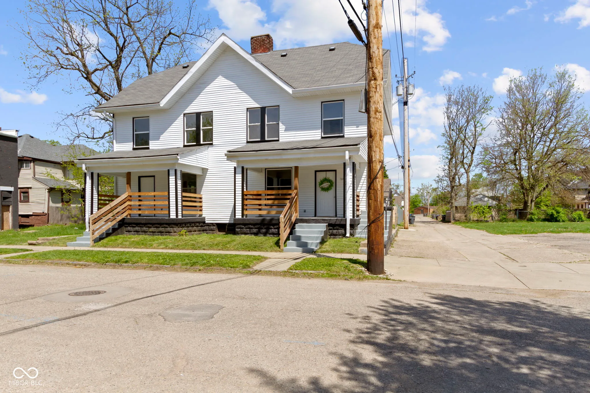 Indianapolis, Indiana 46205, United States, ,Residential,Pending,122289