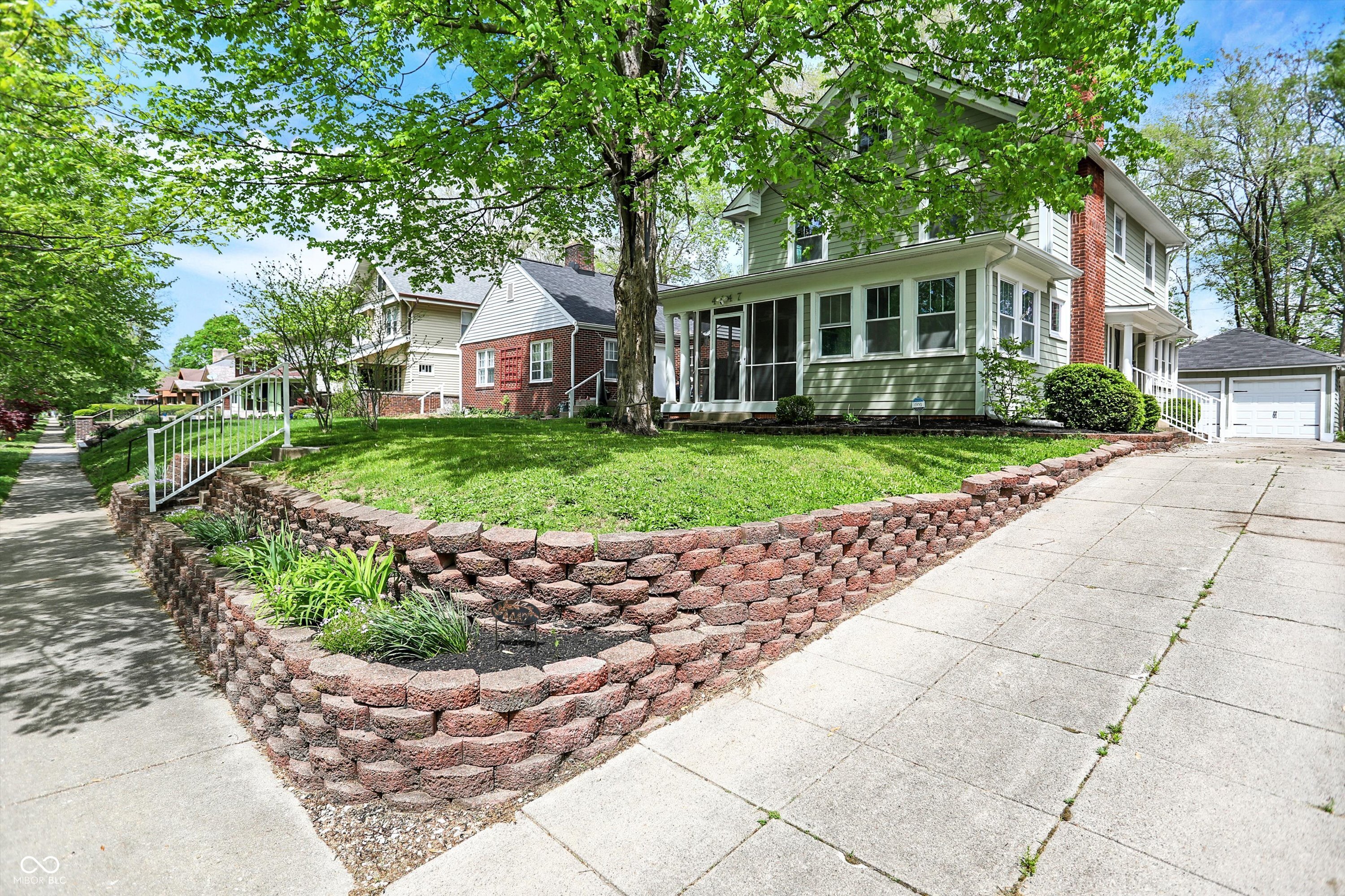 4447 N College Avenue