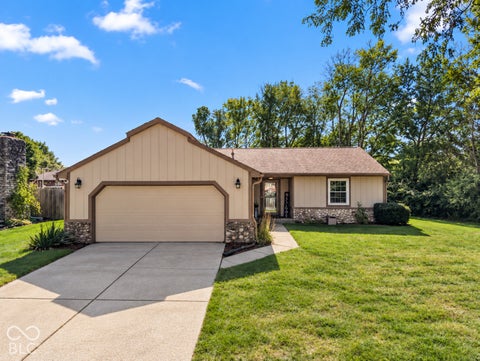 Photo of 1309 Stymie Court, Indianapolis, IN 46217 (MLS # 22125720)