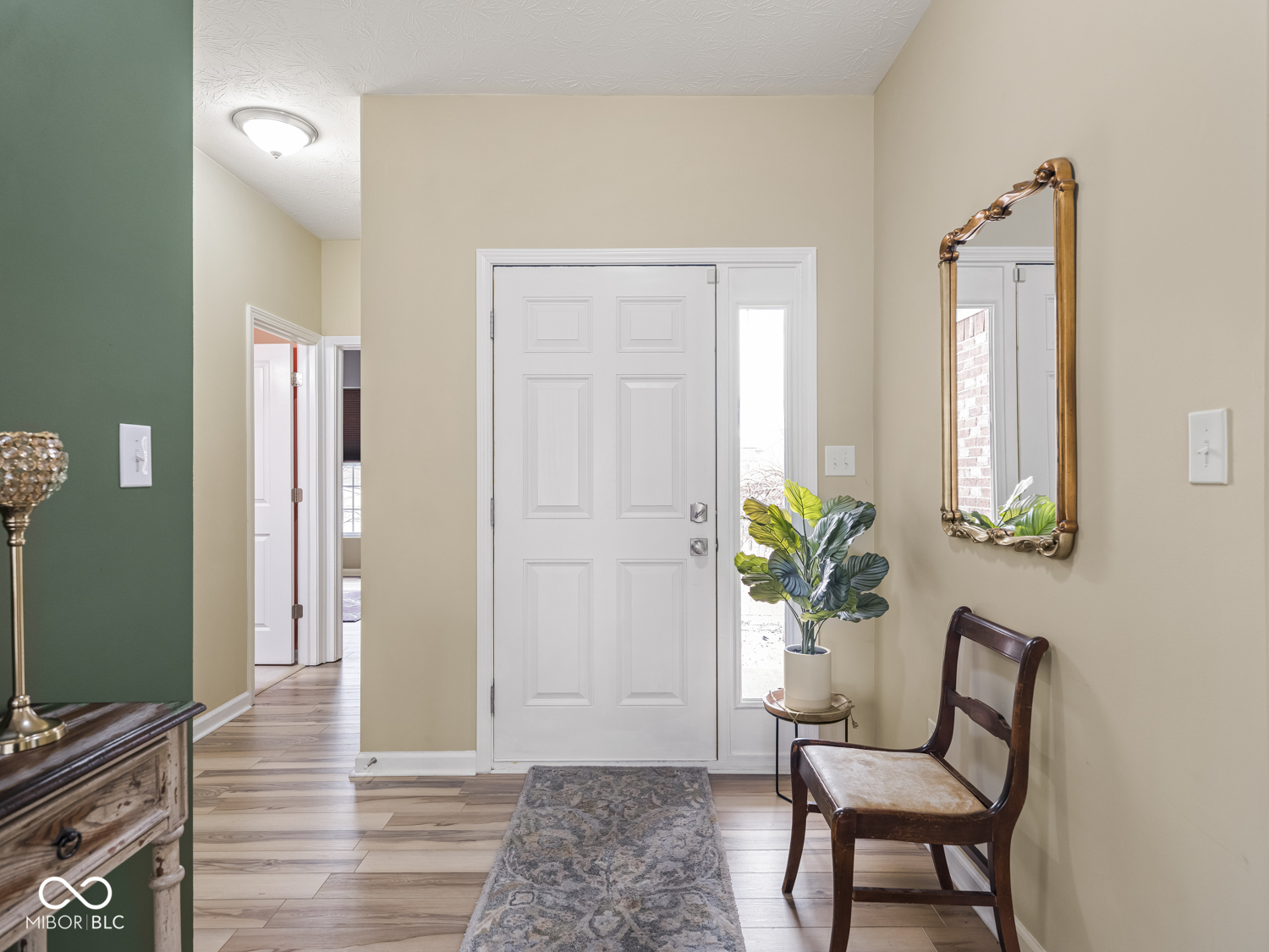 4912 Waterhaven Drive